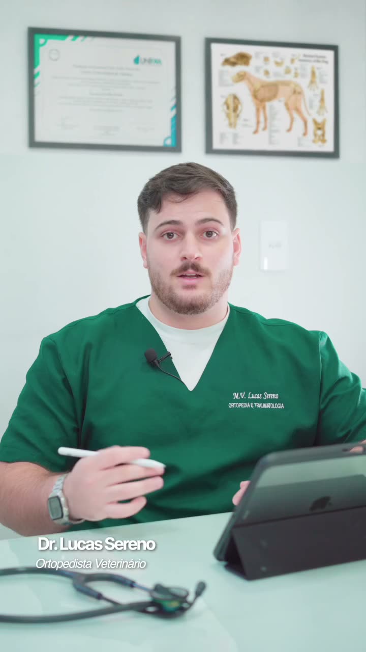 Dr. Lucas Sereno no consultório